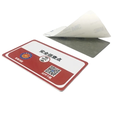 acheter Taille personnalisée Plésibilité sur les étiquettes NFC métalliques NFC 215 Autocollant programmable online manufacture