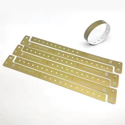acheter Des bracelets RFID 100% étanches à l'eau et des bracelets RFID jetables en PVC passif online manufacture