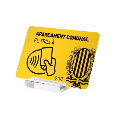 Logo de carte RFID CR80 Cartes de visite personnalisées en relief pour l'adhésion fidèle